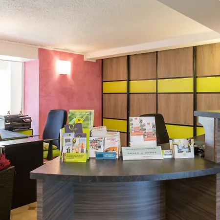 Sure By Western Szálloda Saintes