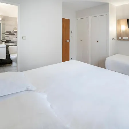 Sure By Western Szálloda Saintes