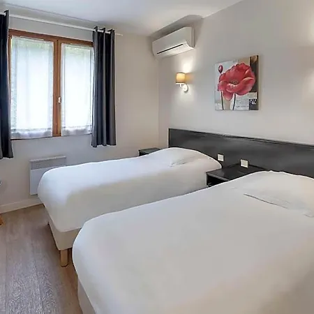 Sure By Western Hotel Saintes