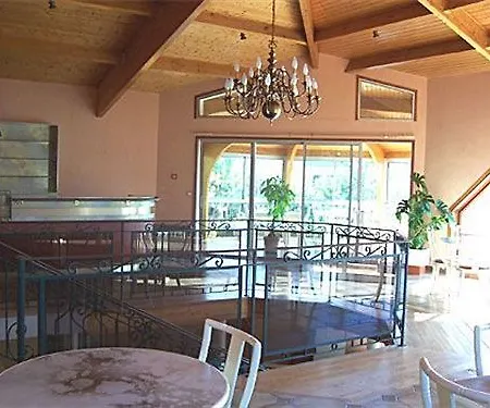 Sure By Western 3* Saintes