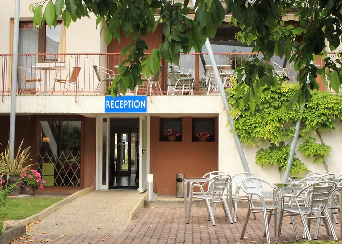 Sure By Western Saintes