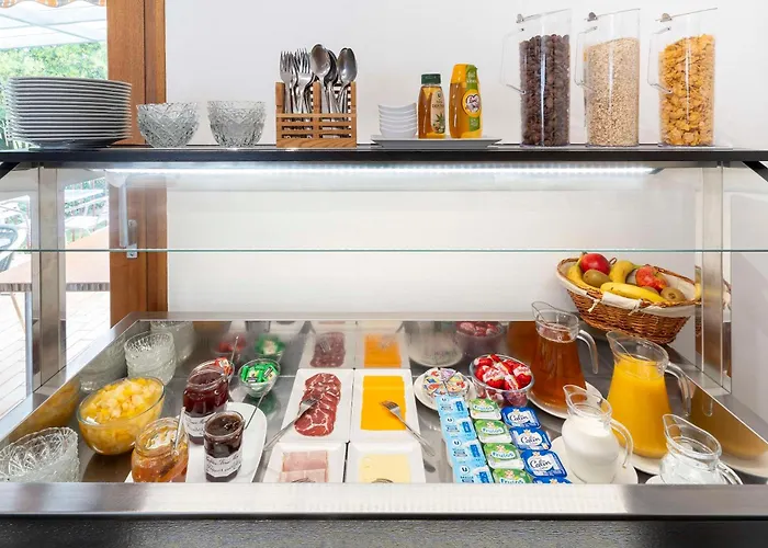 Hotell Sure By Western Saintes