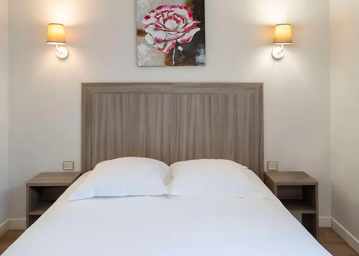 Sure By Western 3* Saintes