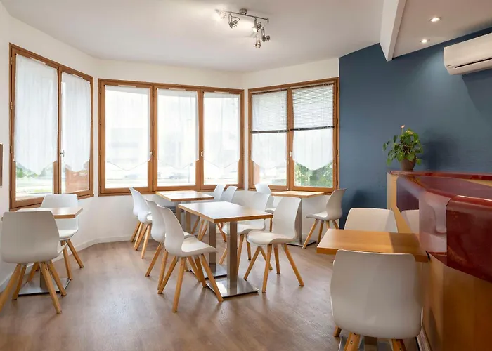 Sure By Western Hotel