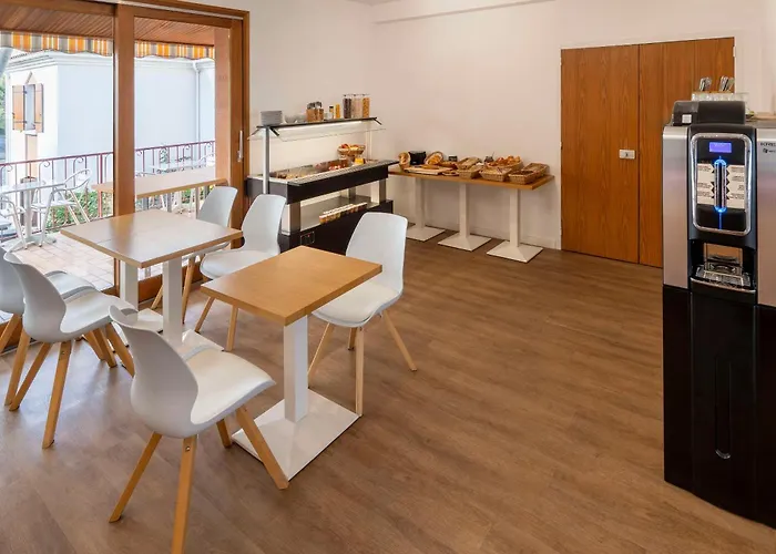 Hotell Sure By Western 3*