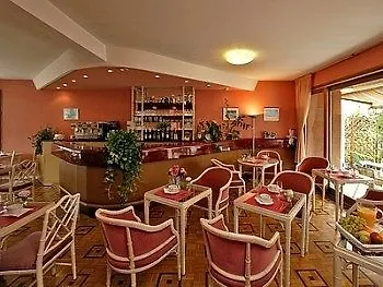 Sure By Western Hotel 3*