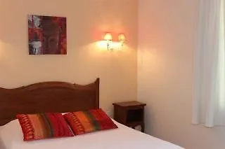 Sure By Western 3* Saintes